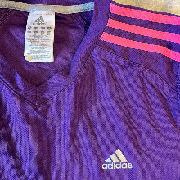 Adidas full sleeves gym wear tee - Picture 4 of 6